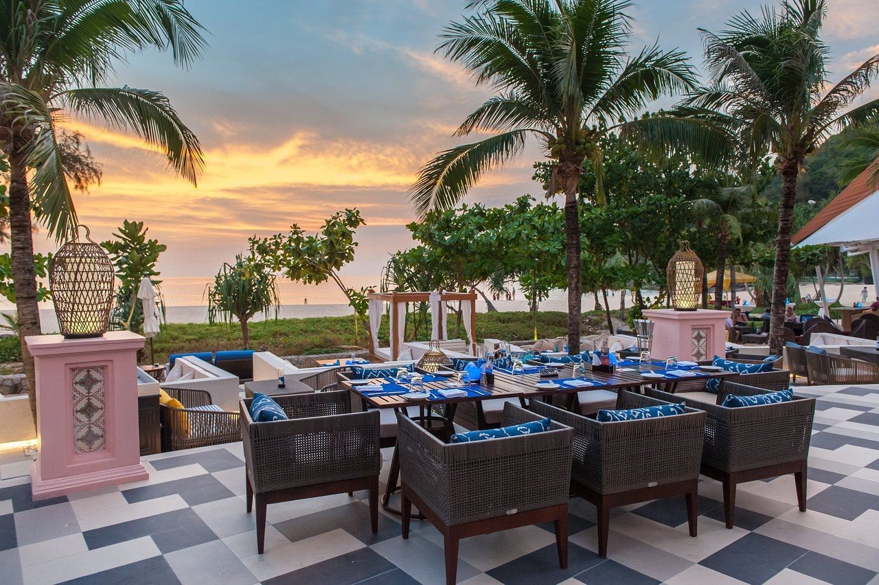 restaurants-coast-beach-club