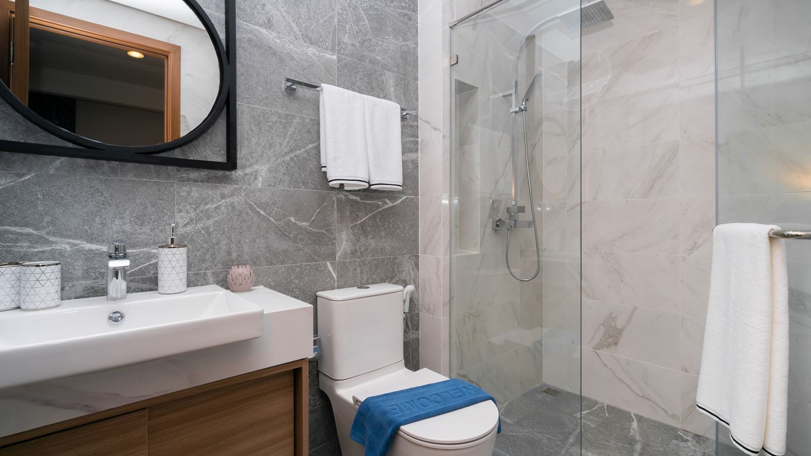 rooms-one-bedroom-deluxe-no-view