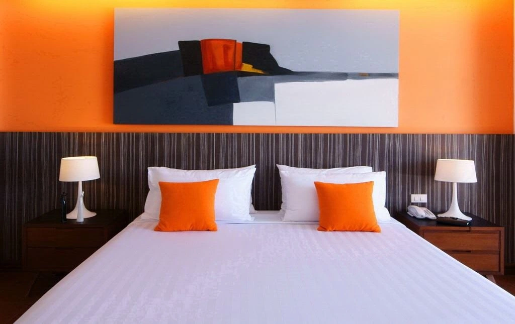 rooms-deluxe-pool-view