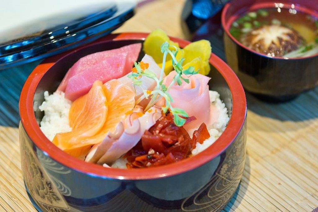 restaurants-chamu--japanese-corner