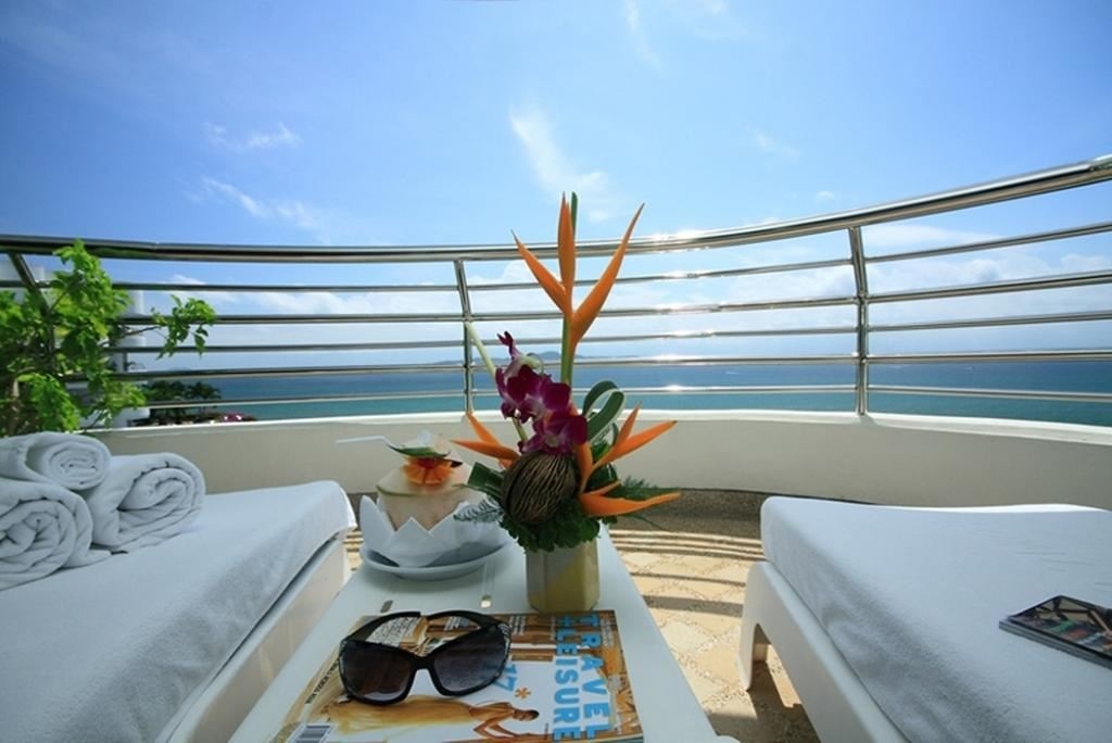 rooms-regency-suite-one-bedroom