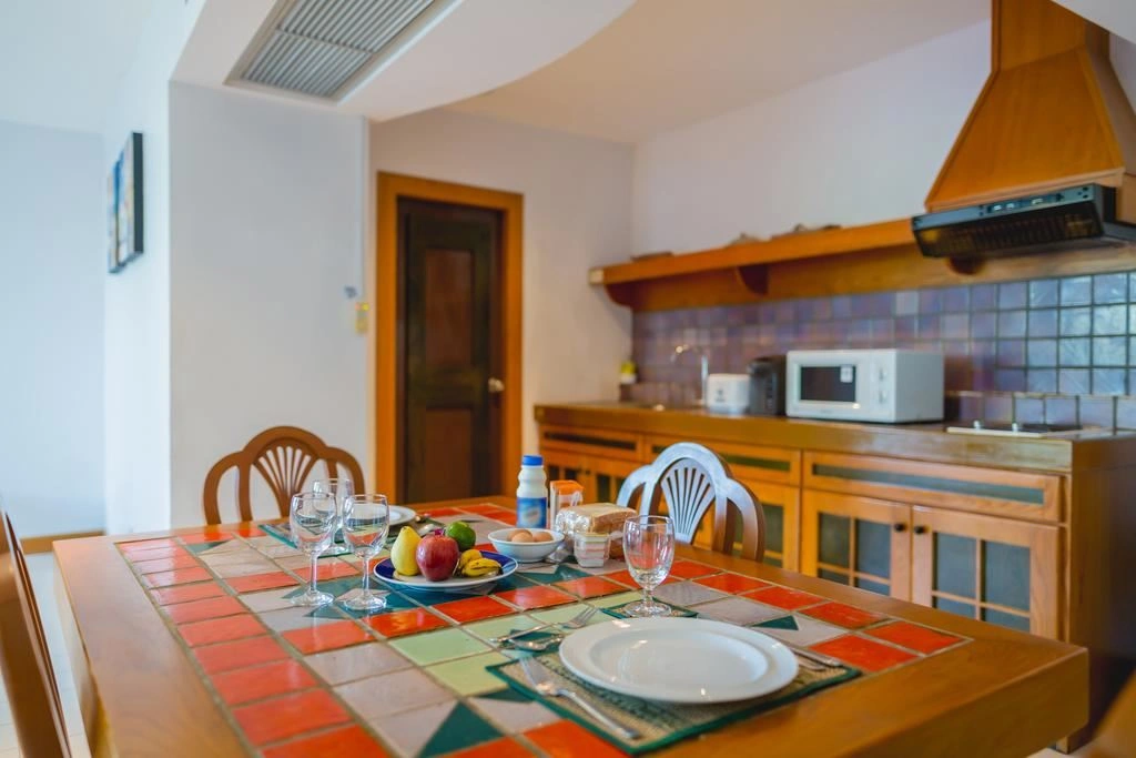 rooms-residence-one-bedroom-garden-view