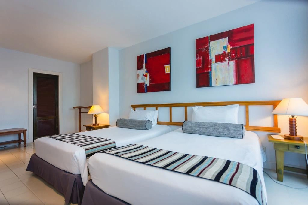 rooms-residence-one-bedroom-garden-view