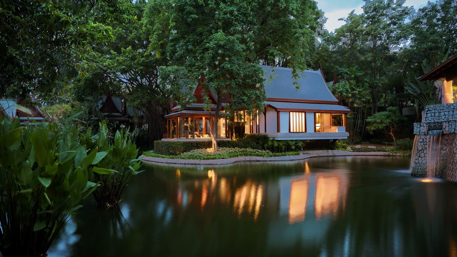 rooms-thai-pavilion-suite