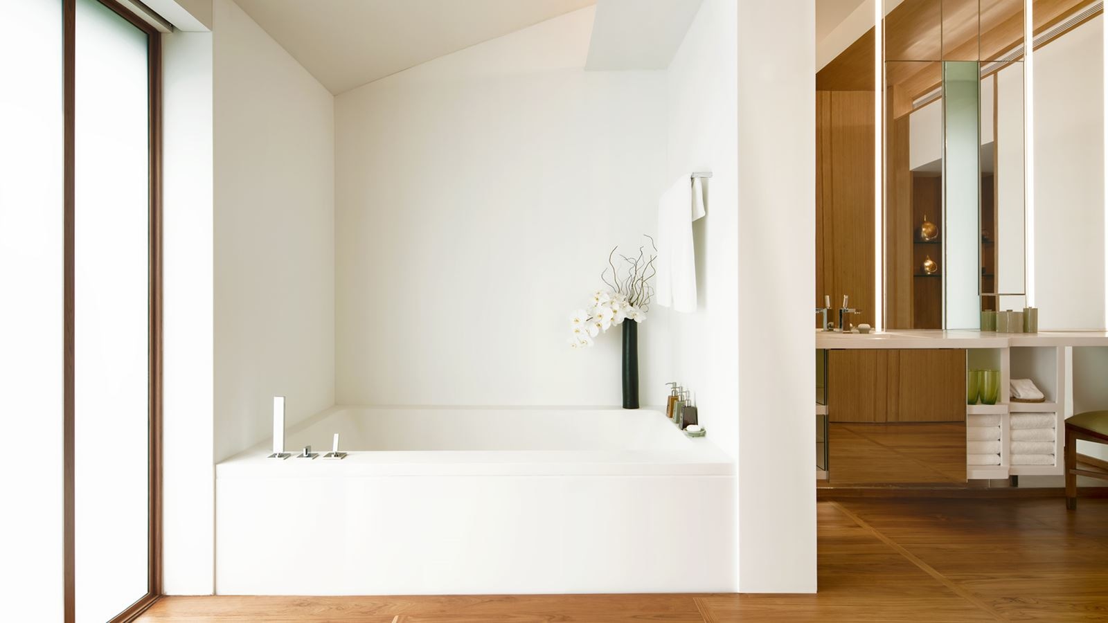 rooms-thai-pavilion-suite