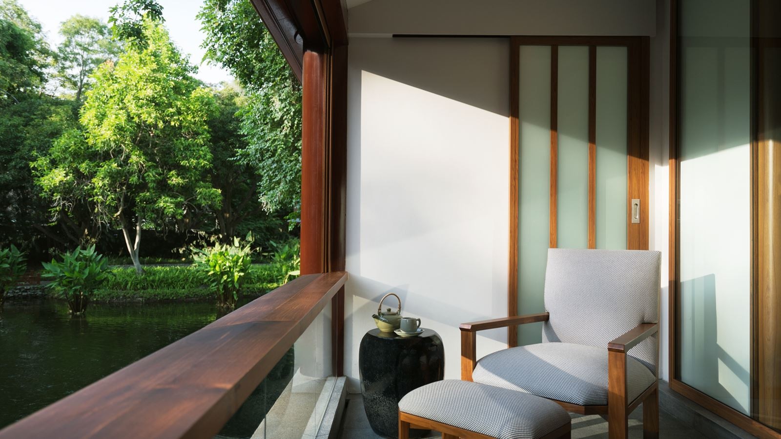 rooms-thai-pavilion-suite