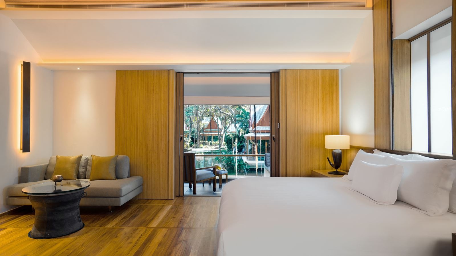 rooms-thai-pavilion-suite