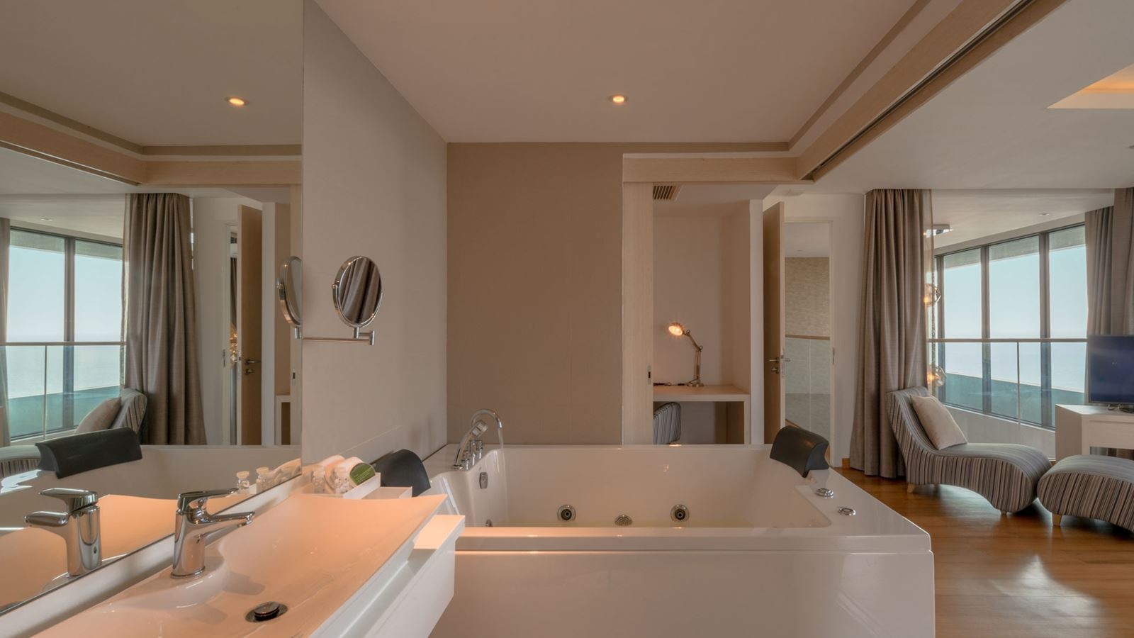 rooms-duplex-terrace-suite