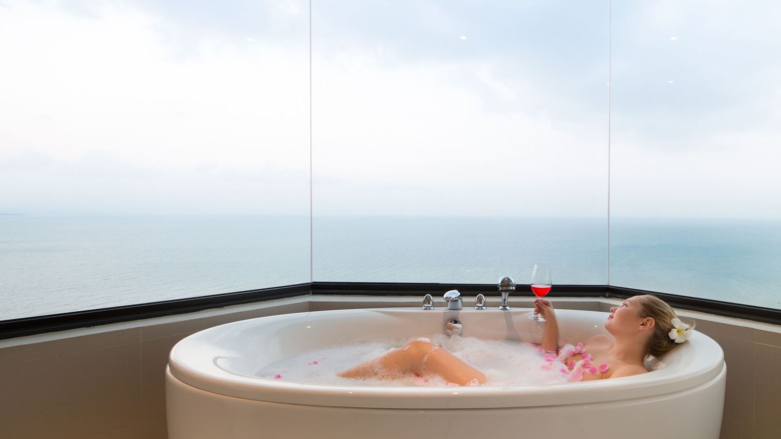 rooms-dara-deluxe-room