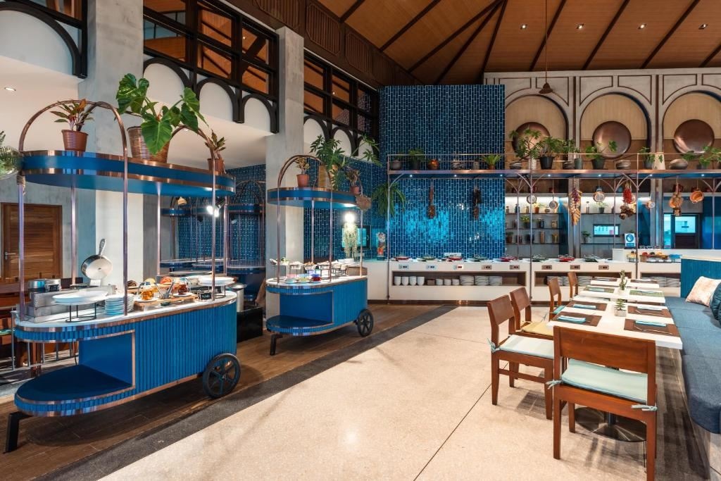 restaurants-restaurants