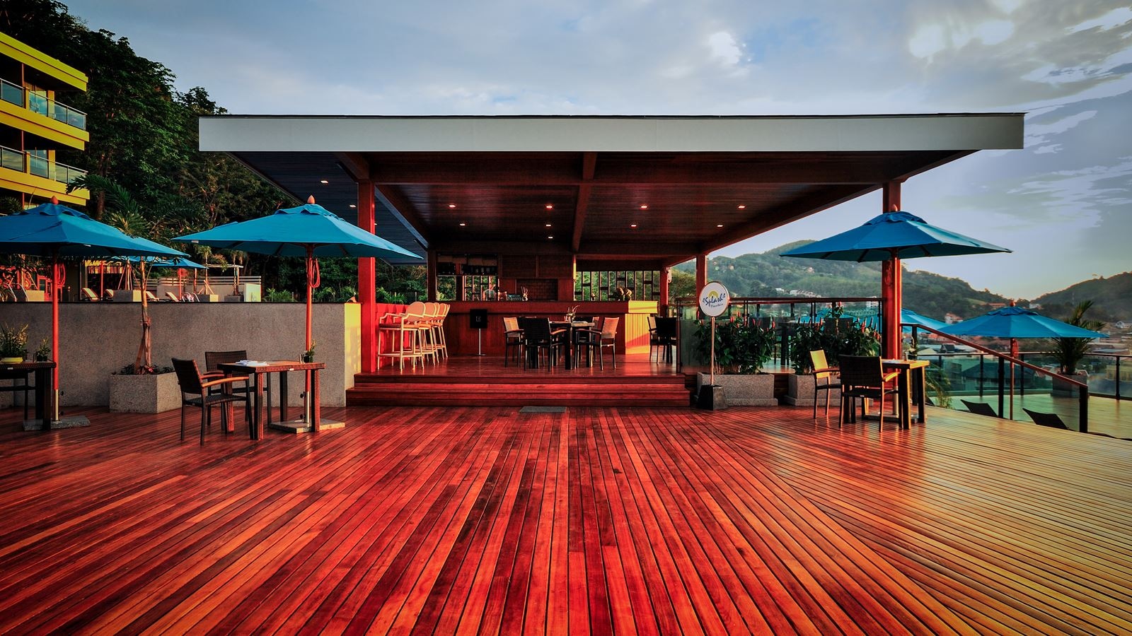 bars-splash-mountain-bar