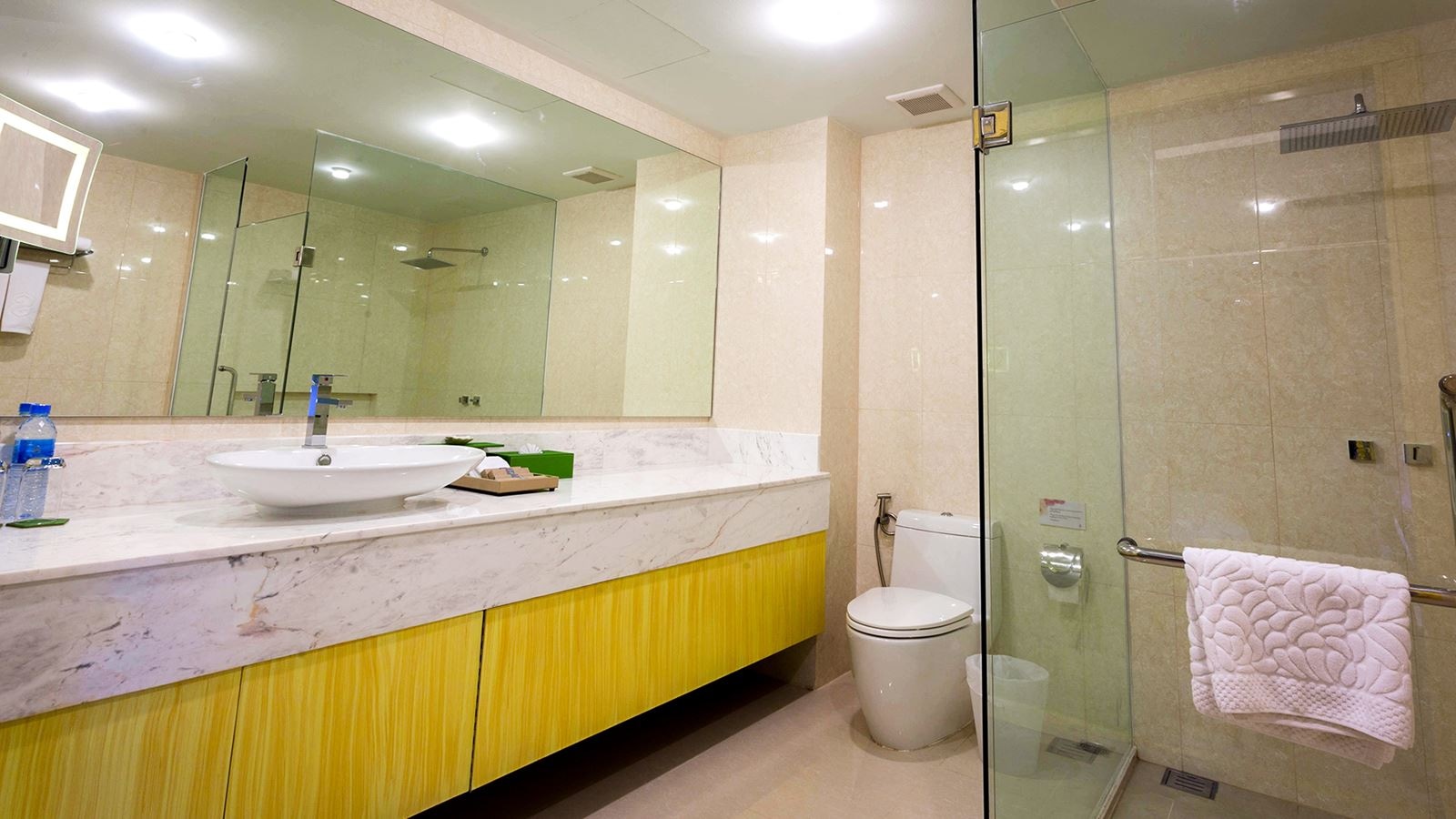 rooms-the-senses-suite