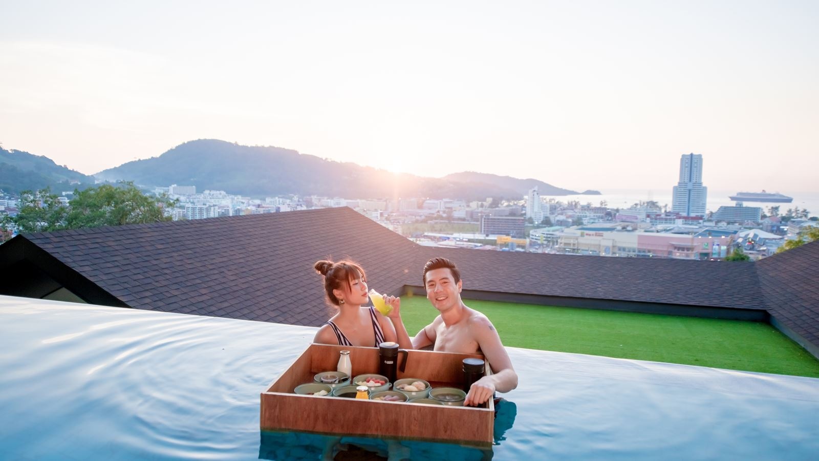 rooms-two-bedroom-pool-villa-sea-view