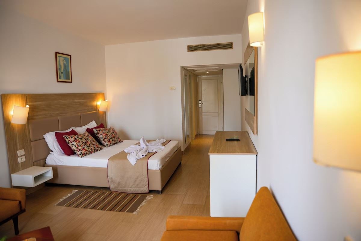 rooms-room-standard-garden-view