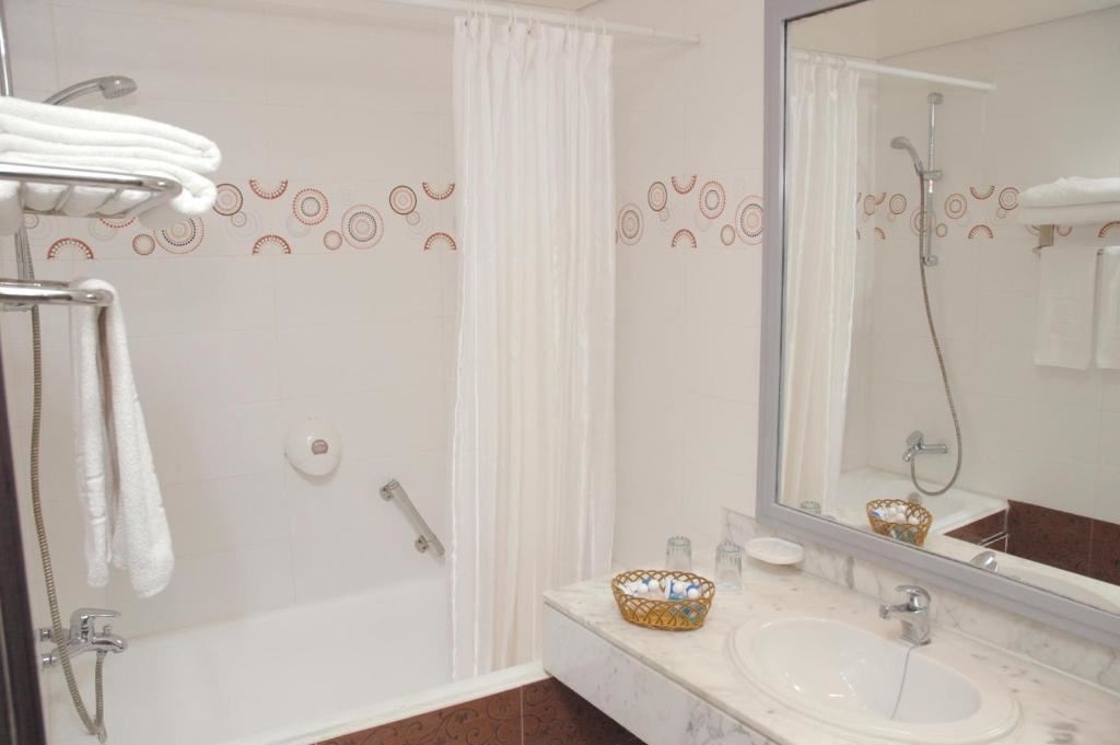 rooms-room-standard-sea-view