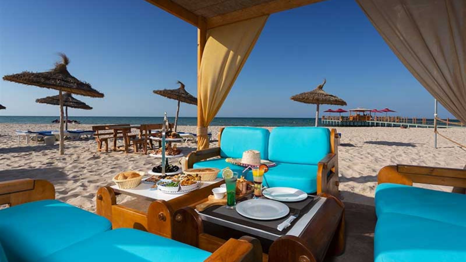 bars-beach-snack-bar