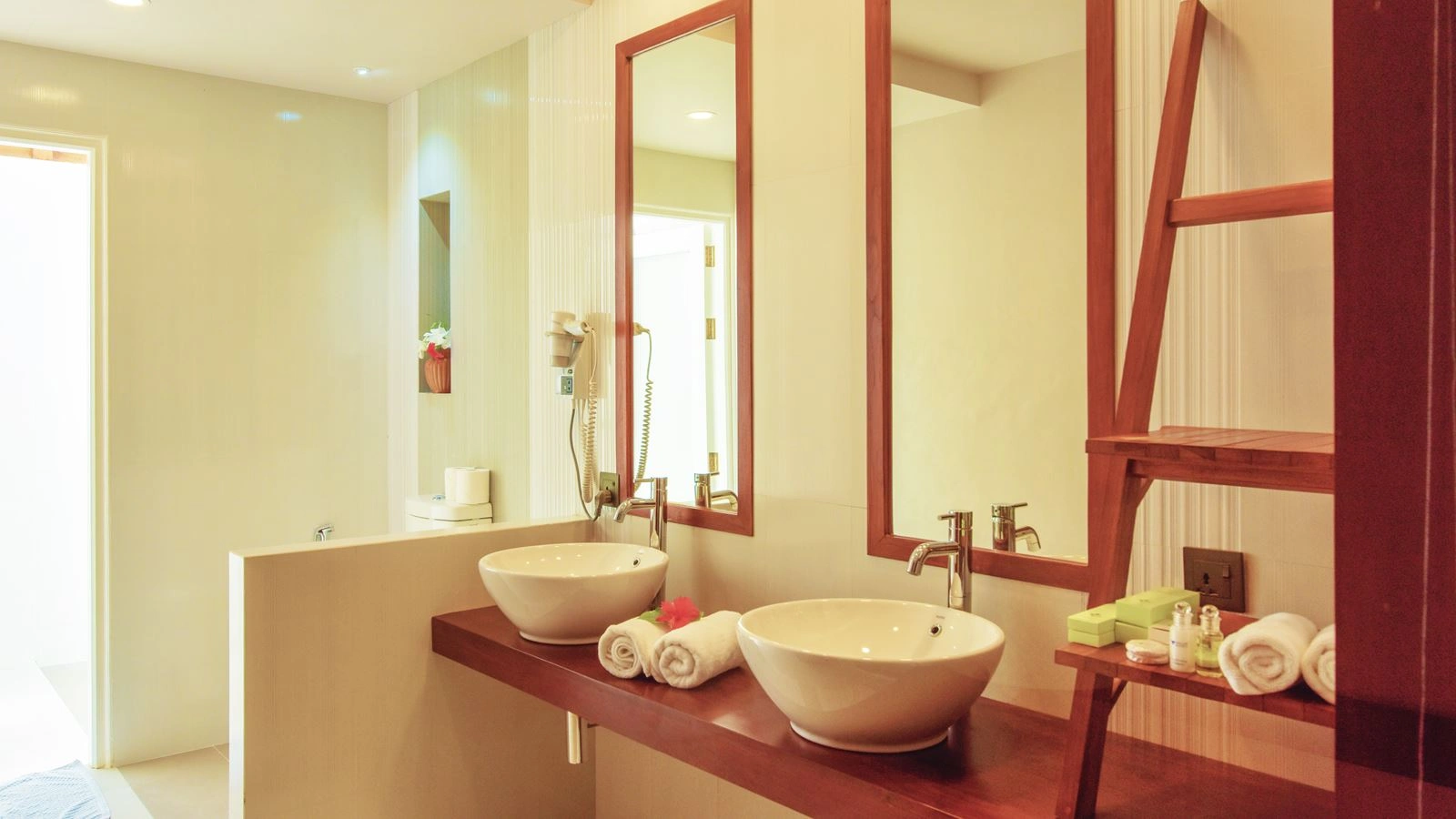 rooms-sunset-beach-villa