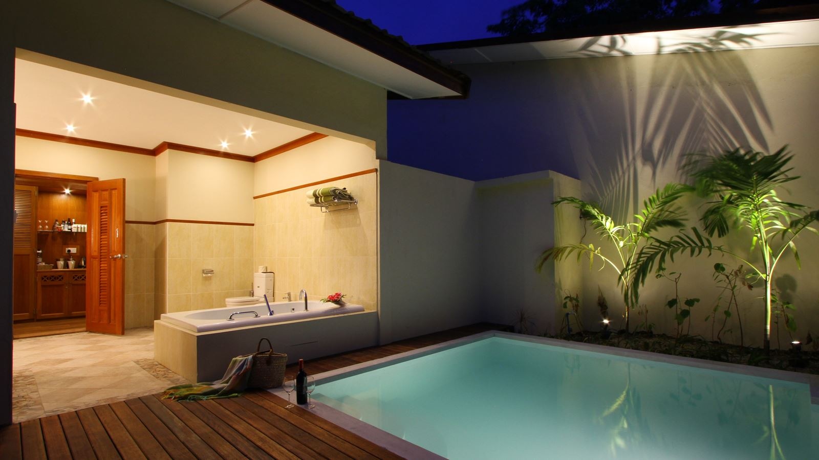 rooms-garden-pool-villa