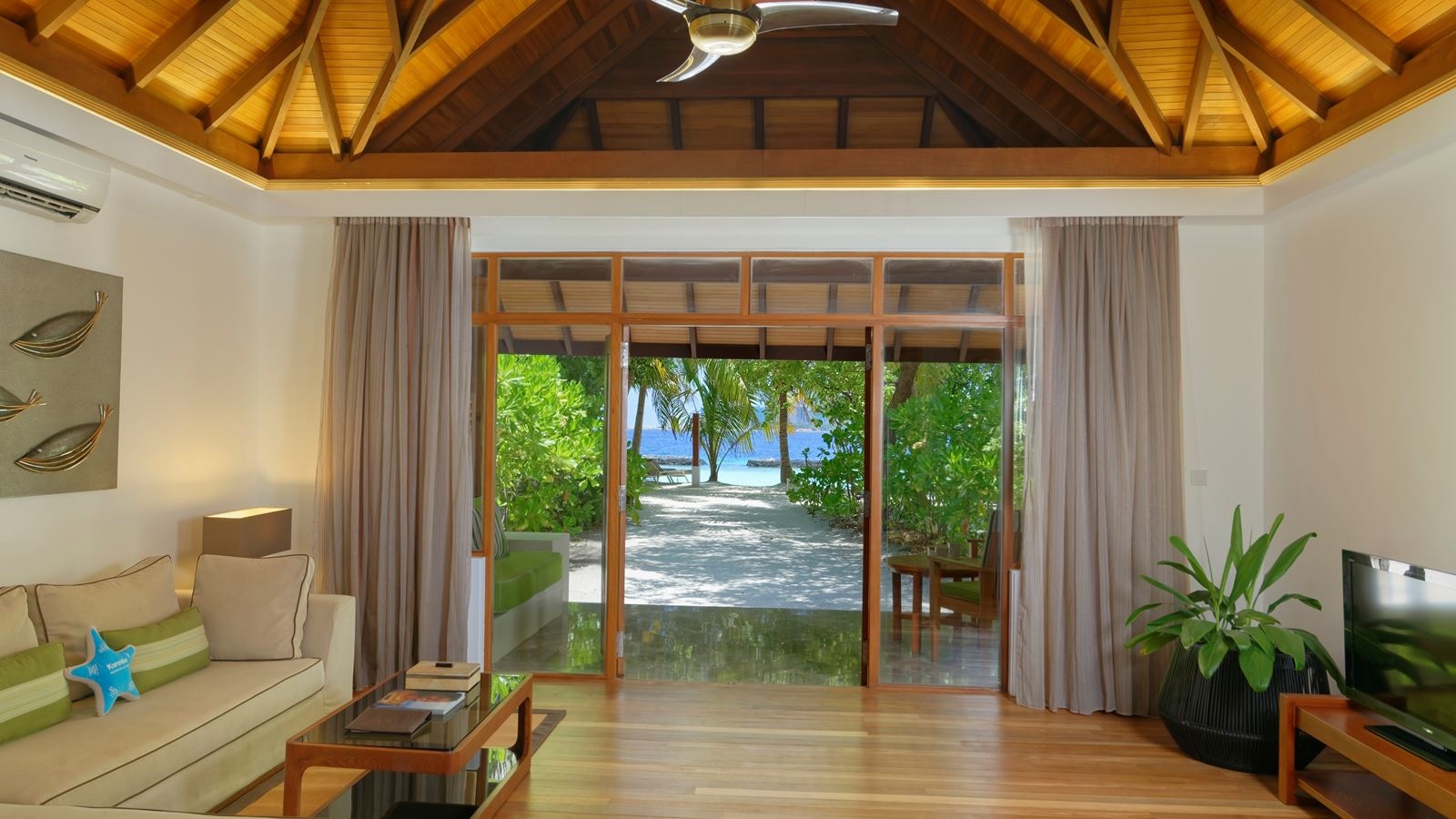 rooms-beach-villa