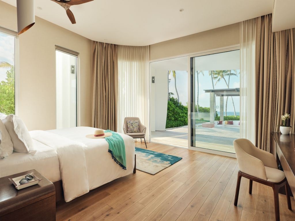 rooms-three-bedroom-beach-retreat-with-pool