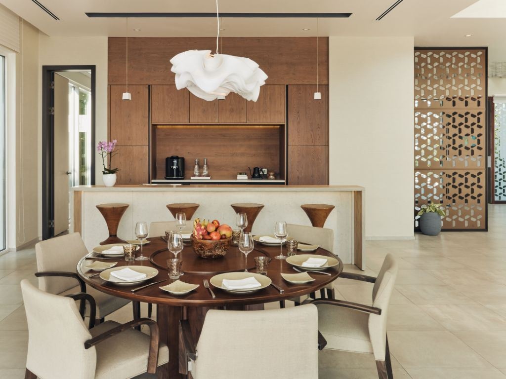 rooms-three-bedroom-beach-retreat-with-pool