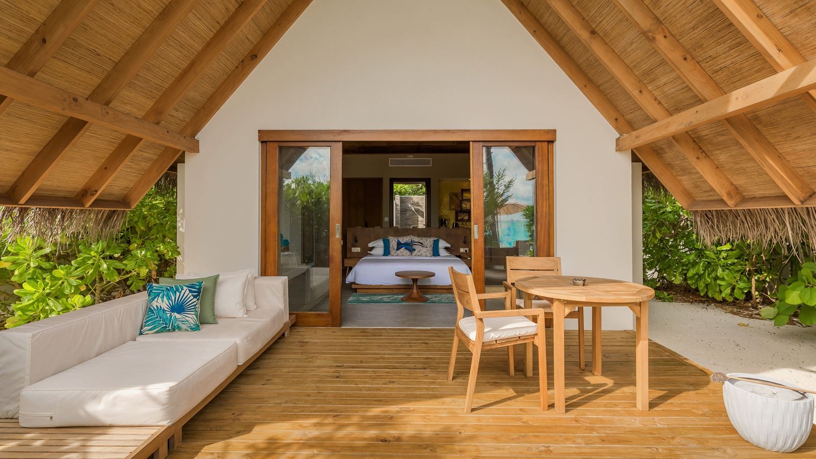 rooms-beach-villa-sunset