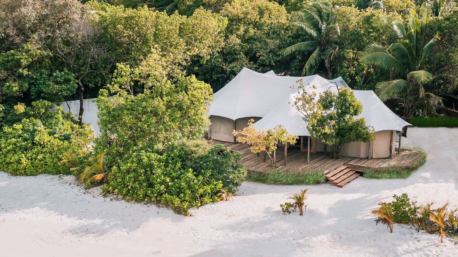 rooms-beach-tented-villa-with-pool