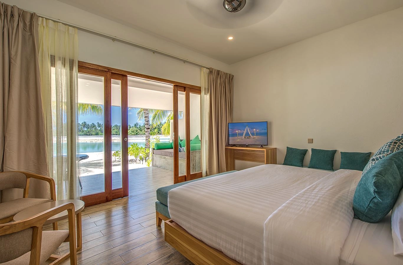 rooms-lagoon-view-villa