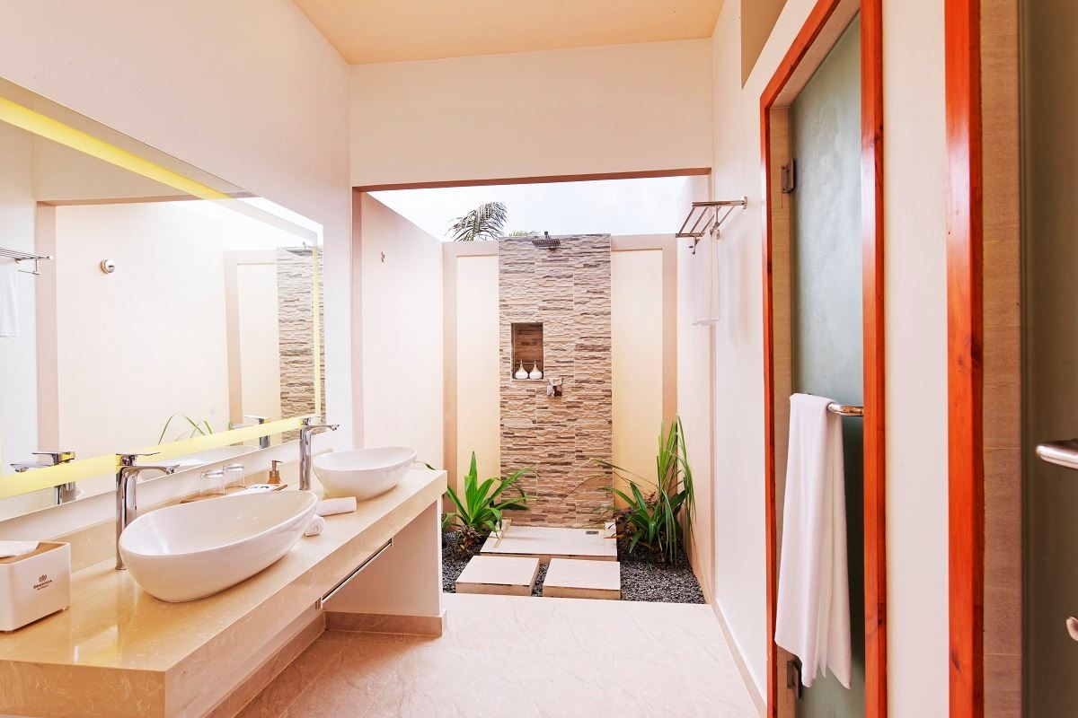 rooms-two-bedrooms-beach-villa