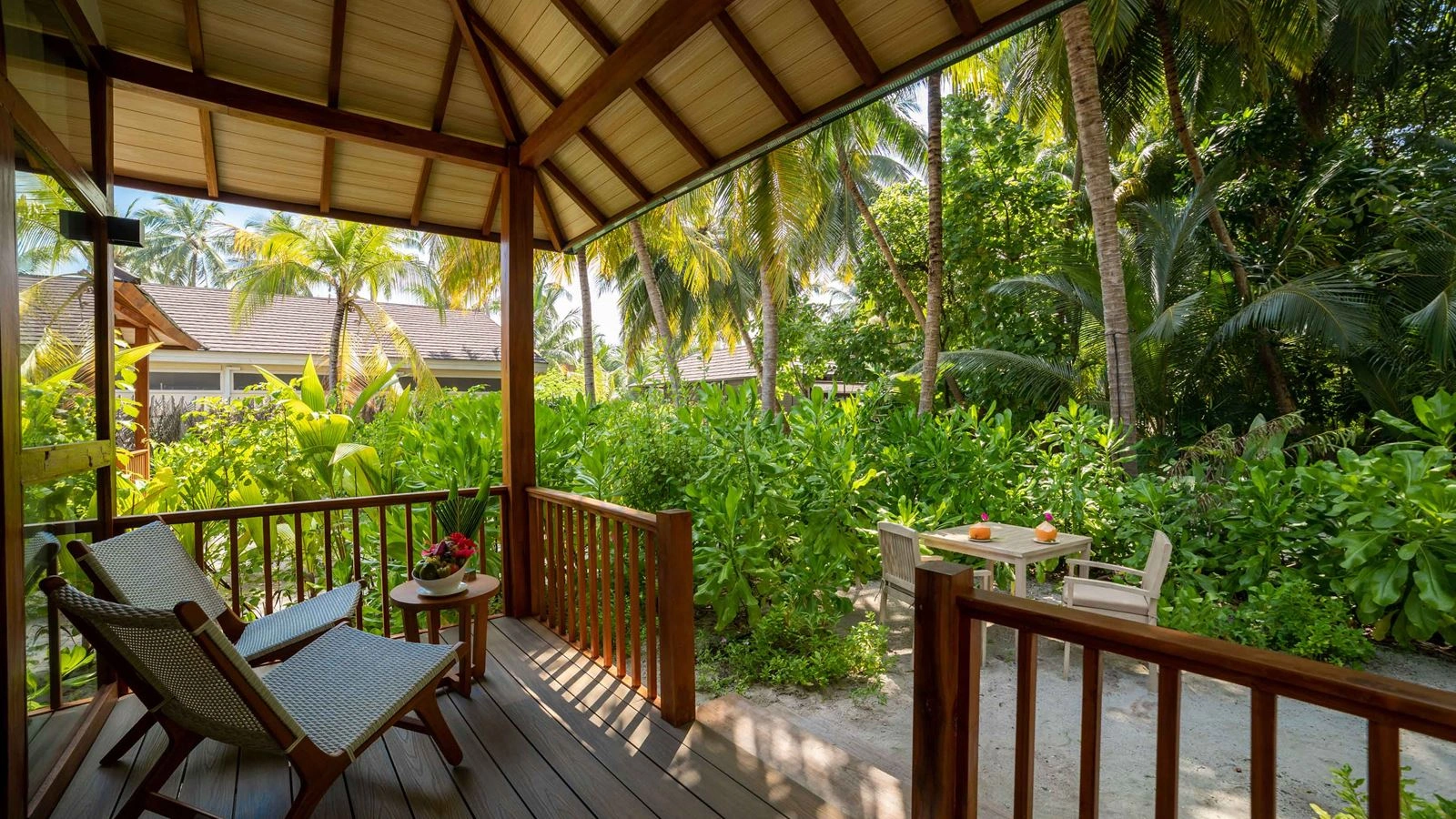 rooms-deluxe-garden-villa