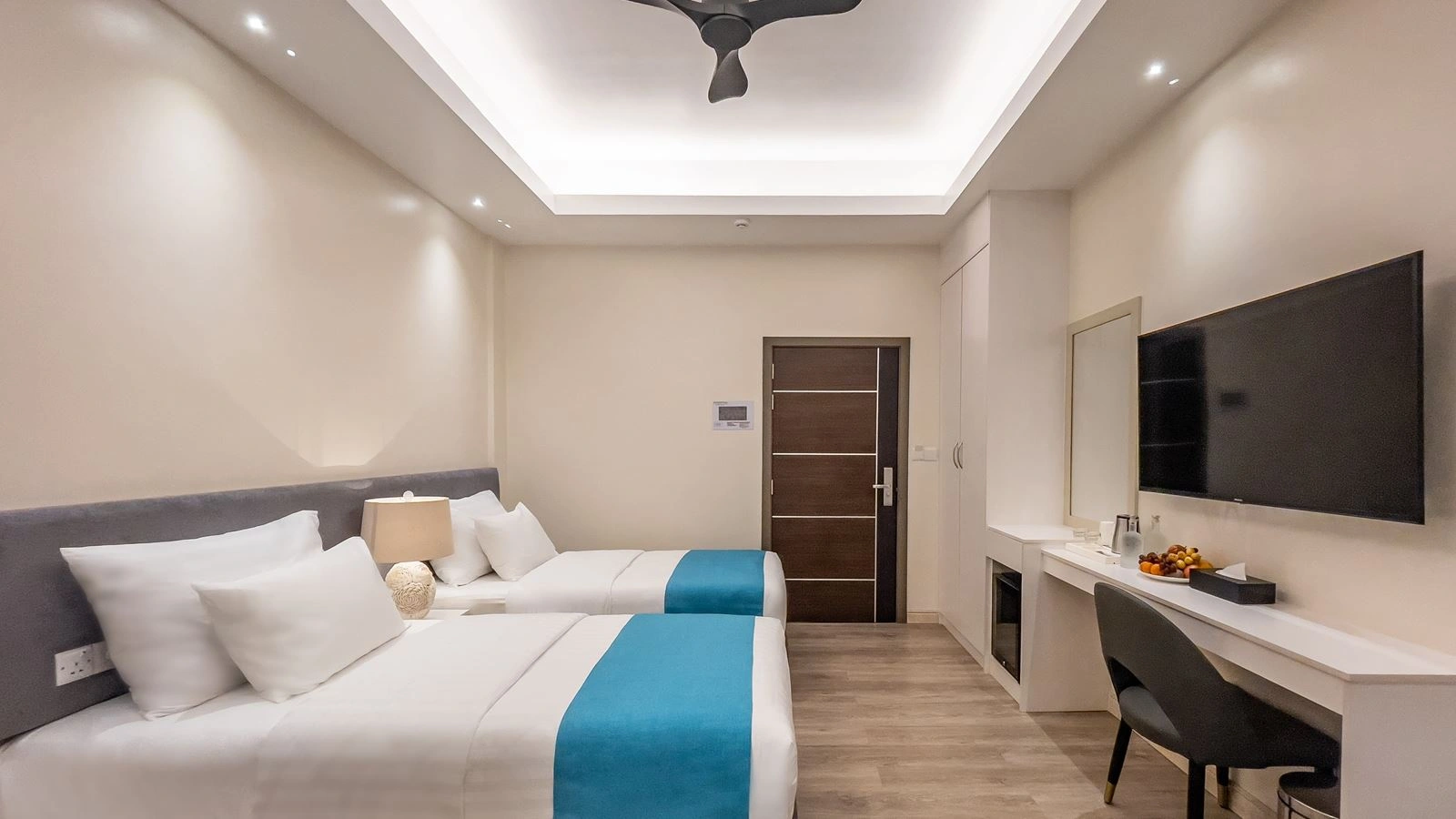 rooms-2-bedroom-sky-suite