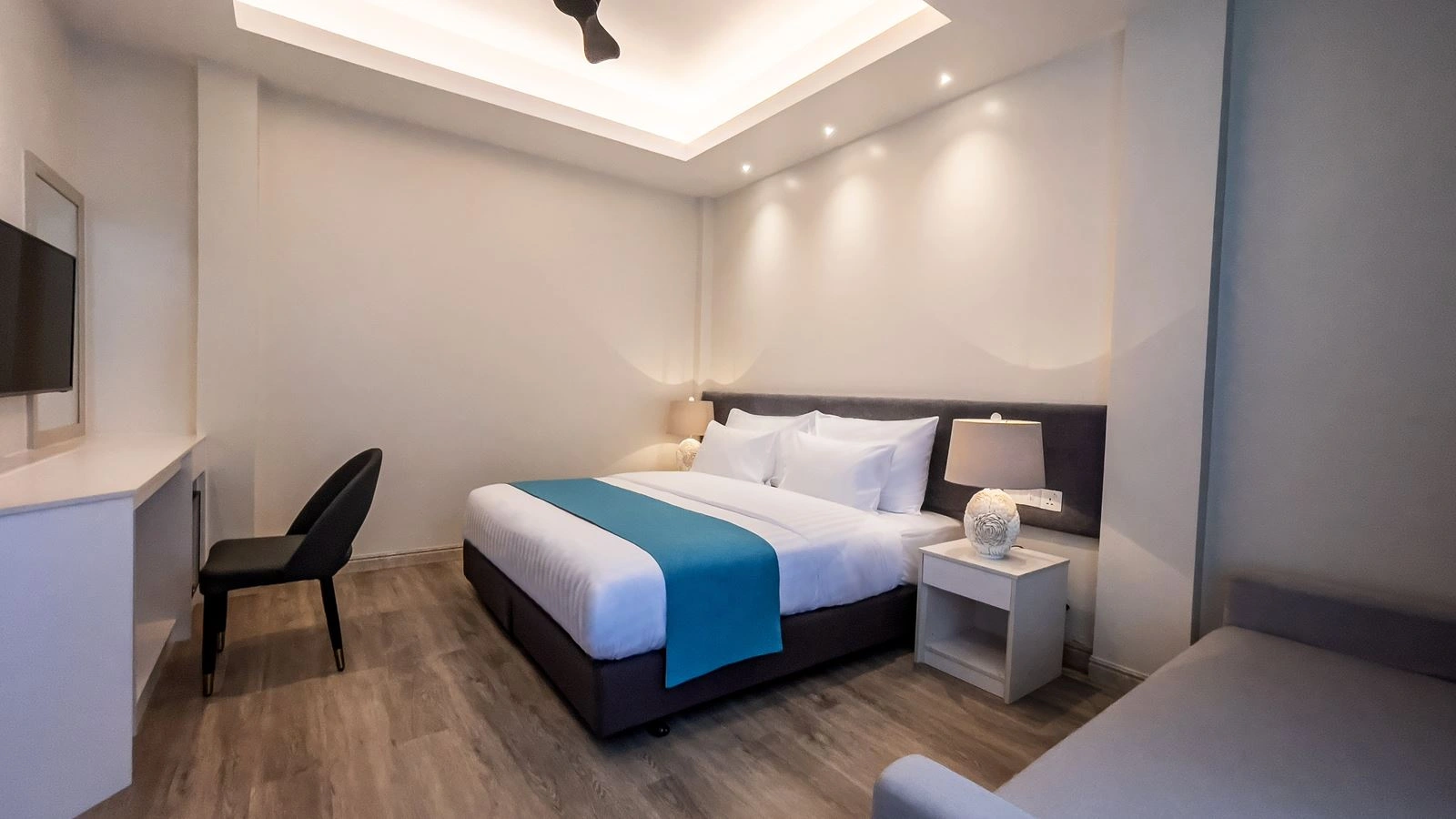 rooms-2-bedroom-sky-suite