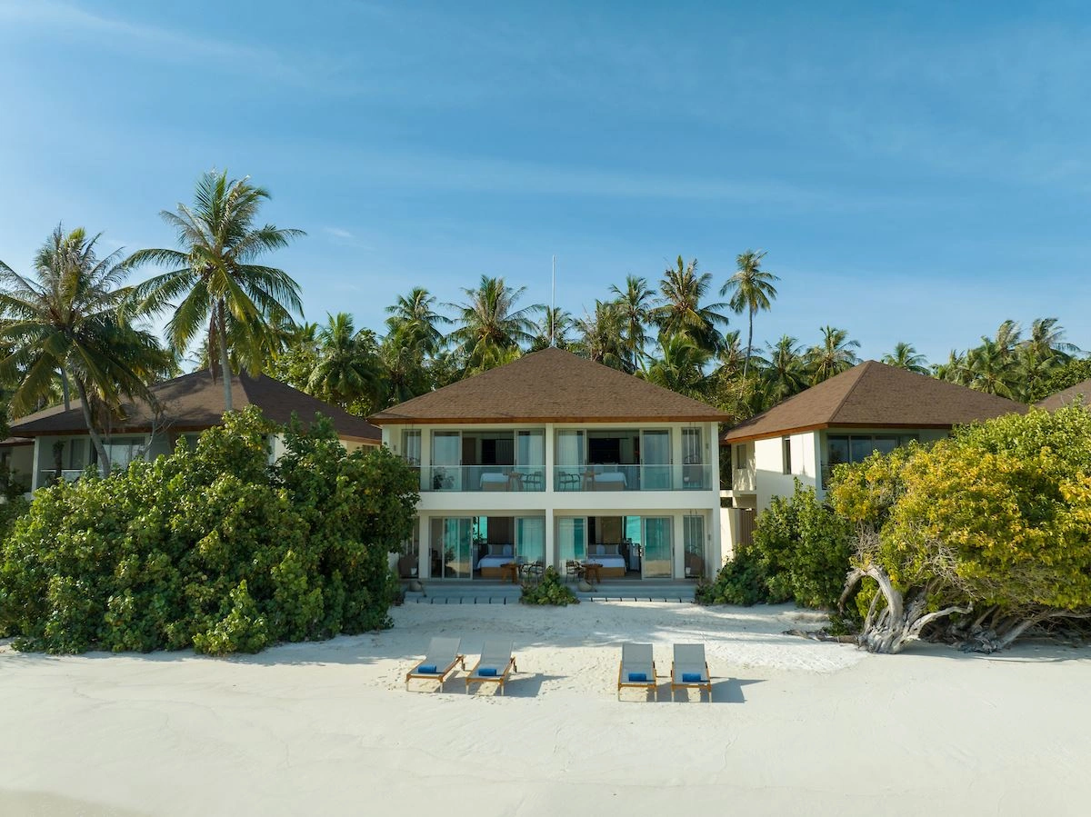rooms-two-bedroom-beachfront-pavilion