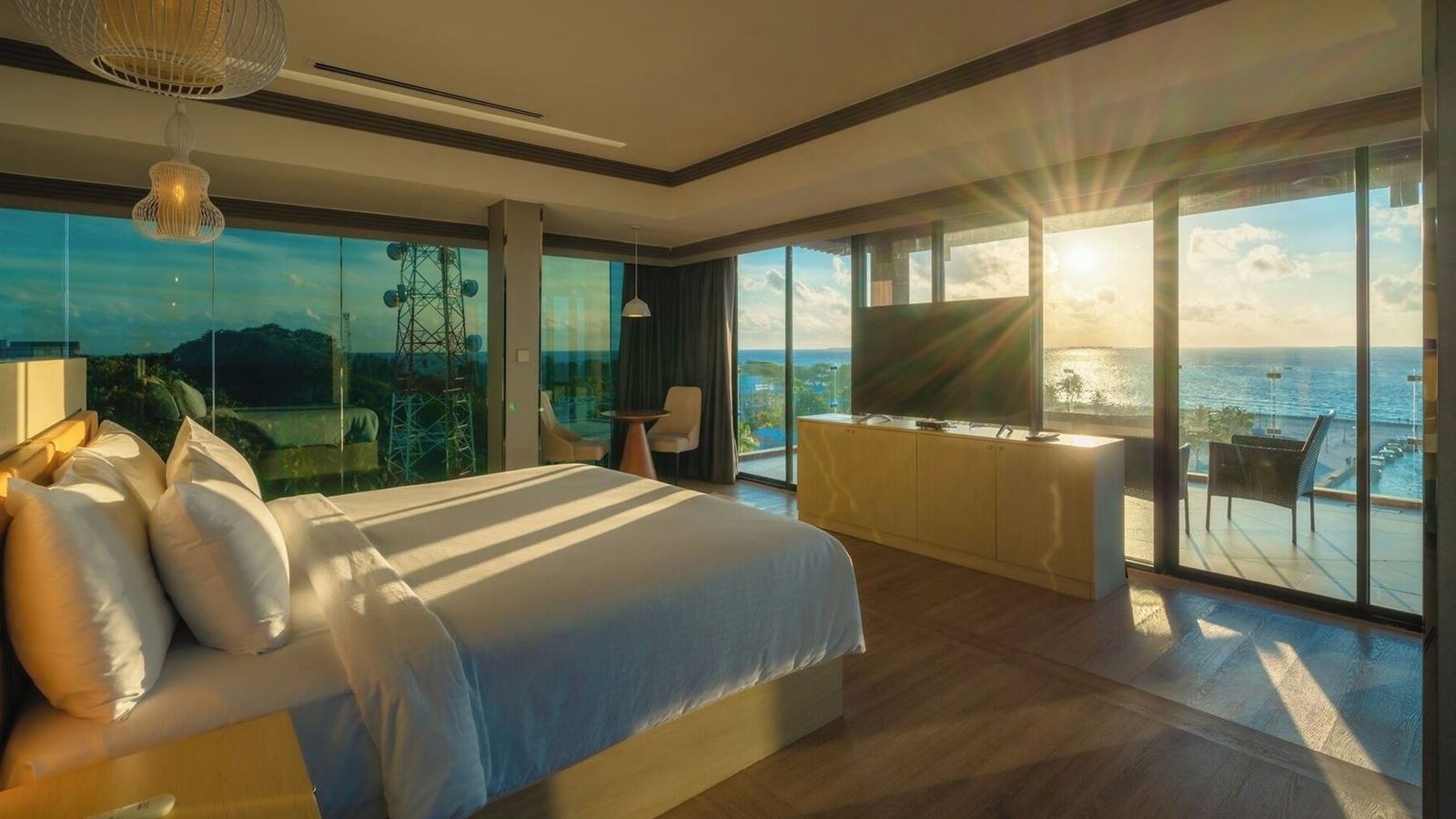 rooms-penthouse-sea-view-with-balcony-and-terrace