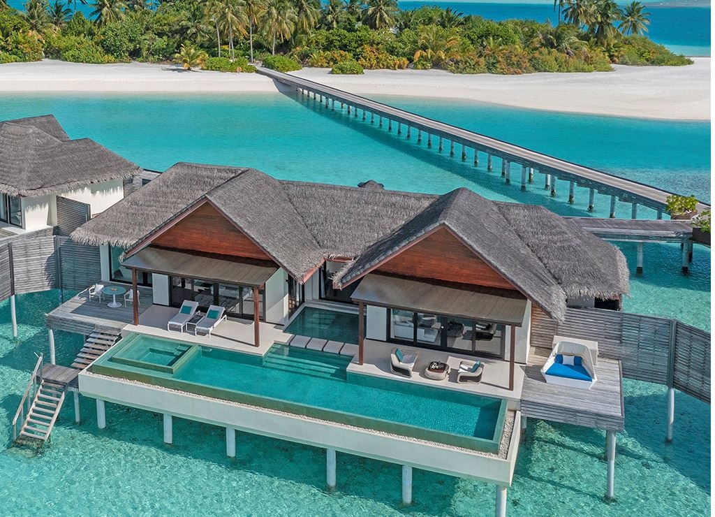 rooms-one-bedroom-ocean-pool-pavilion