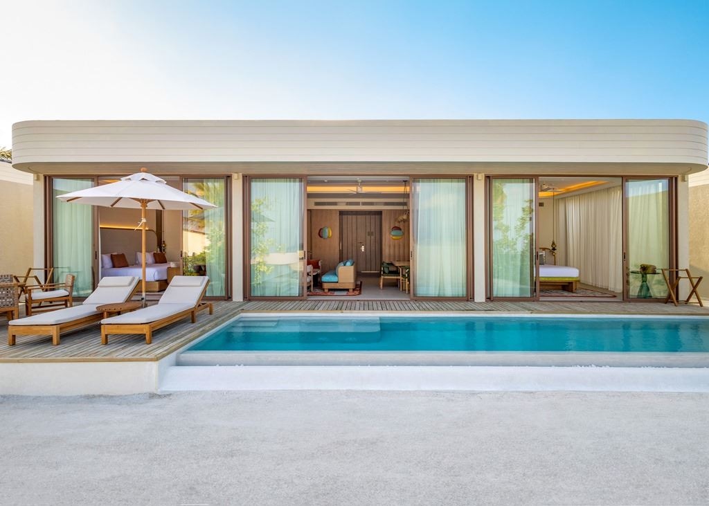 rooms-grand-twobedroom-beach-pool-villa