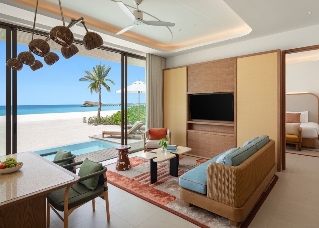 rooms-grand-twobedroom-beach-pool-villa