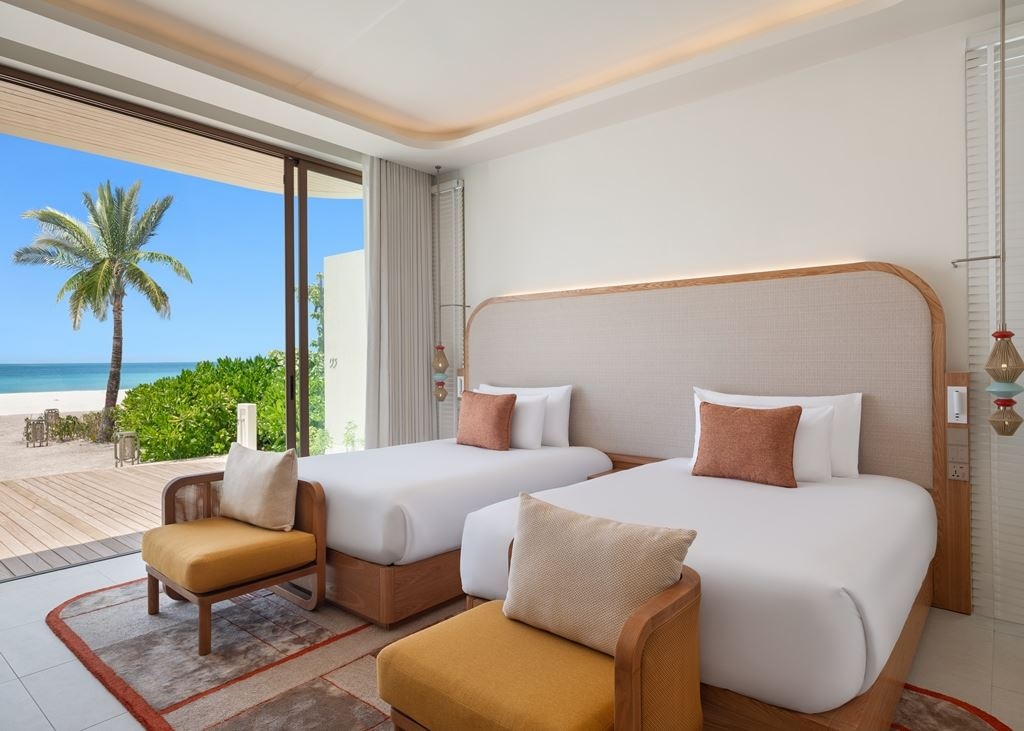 rooms-grand-twobedroom-beach-pool-villa