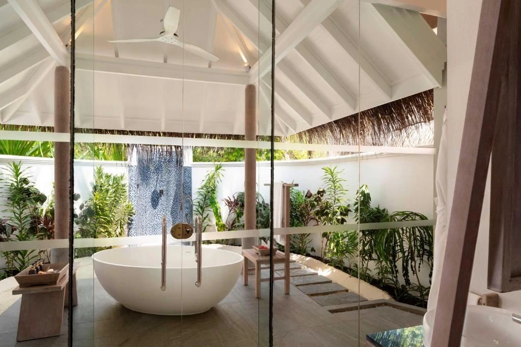 rooms-two-bedroom-family-beach-pool-villa