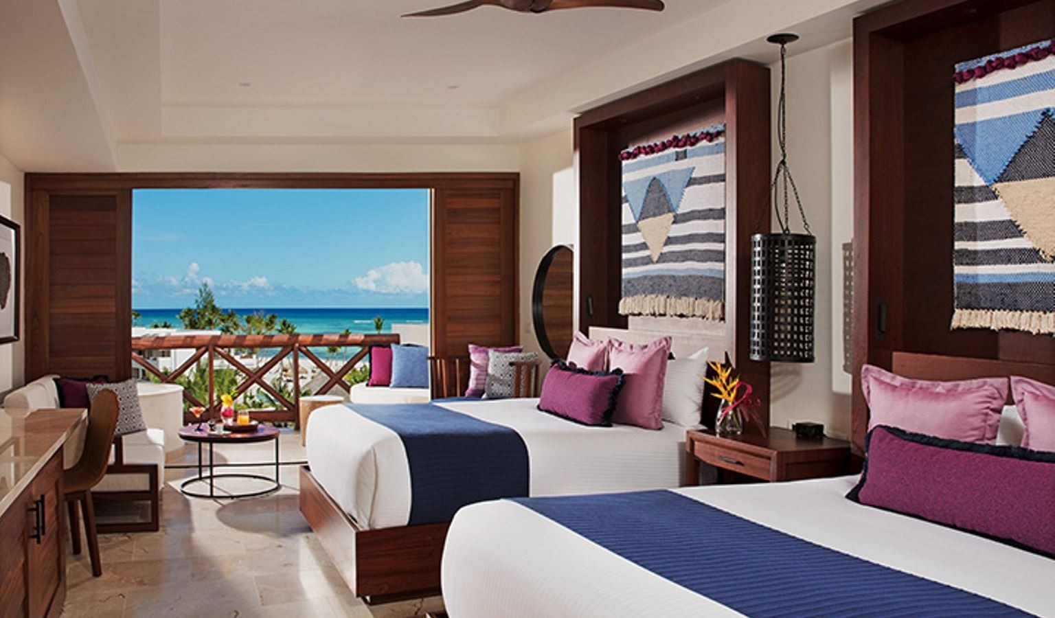 rooms-preferred-club-junior-suite-ocean-view