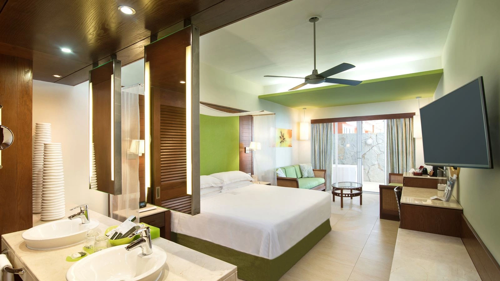 rooms-family-junior-suite-premium-level
