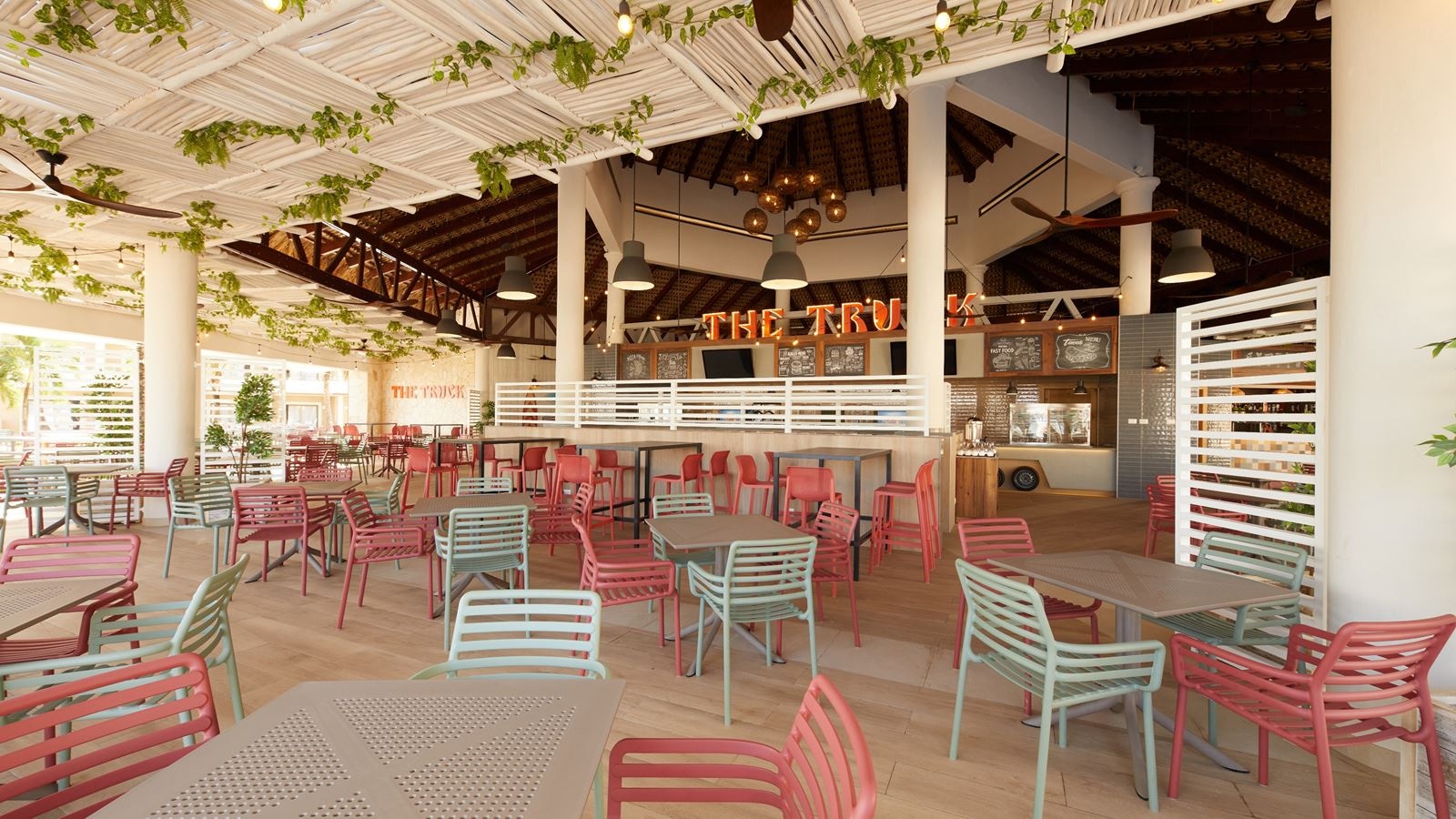 restaurants-snack-night