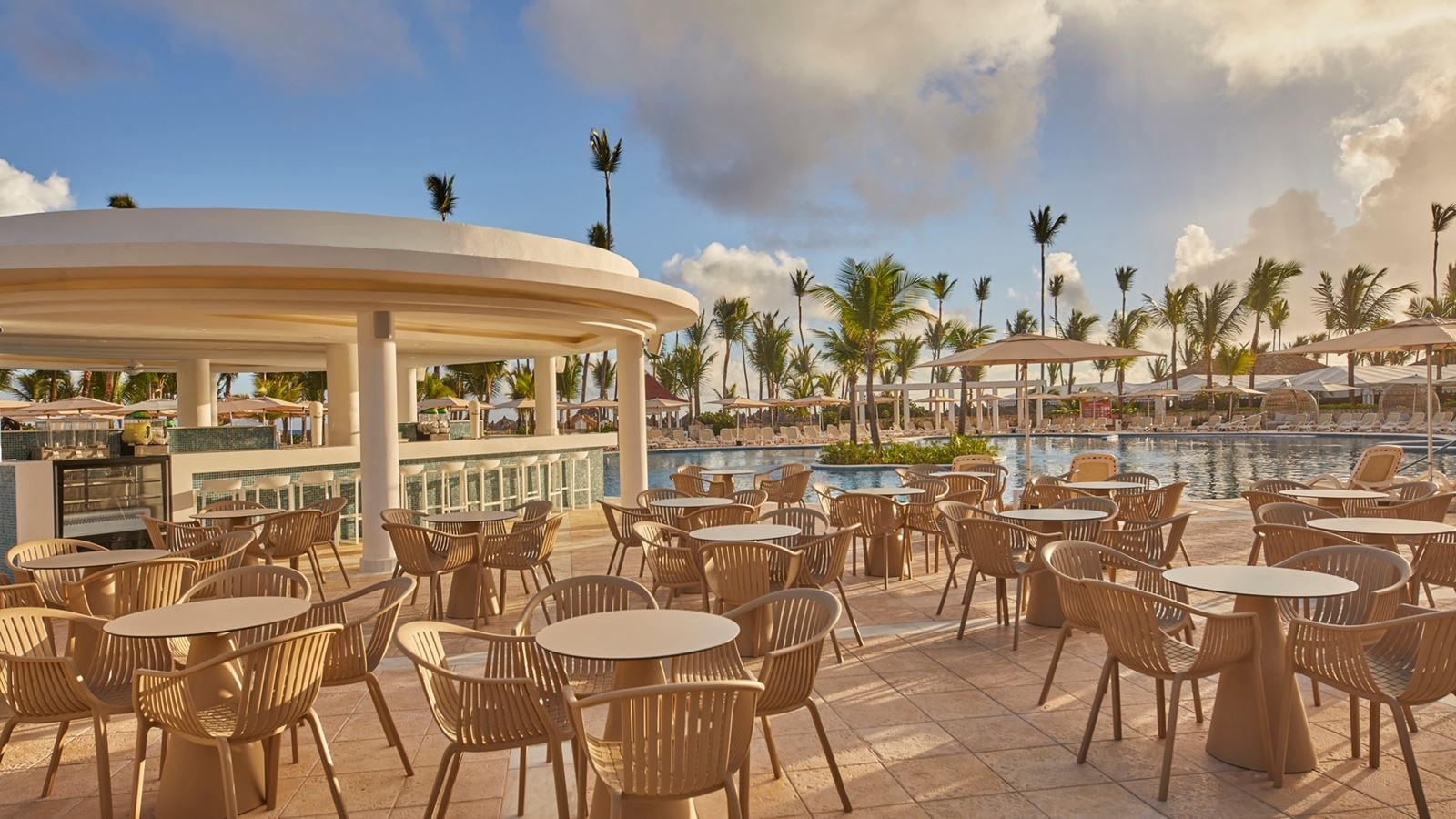 restaurants-pool-restaurant