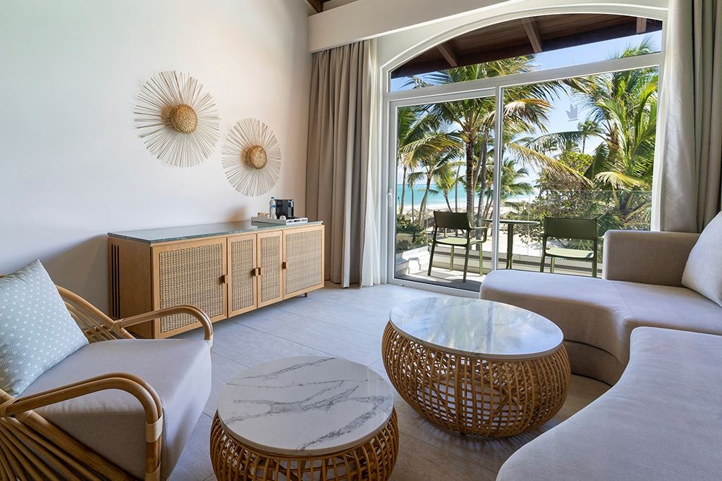 rooms-honeymoon-suite