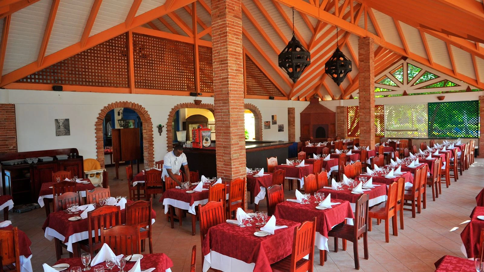 restaurants-la-trattoria