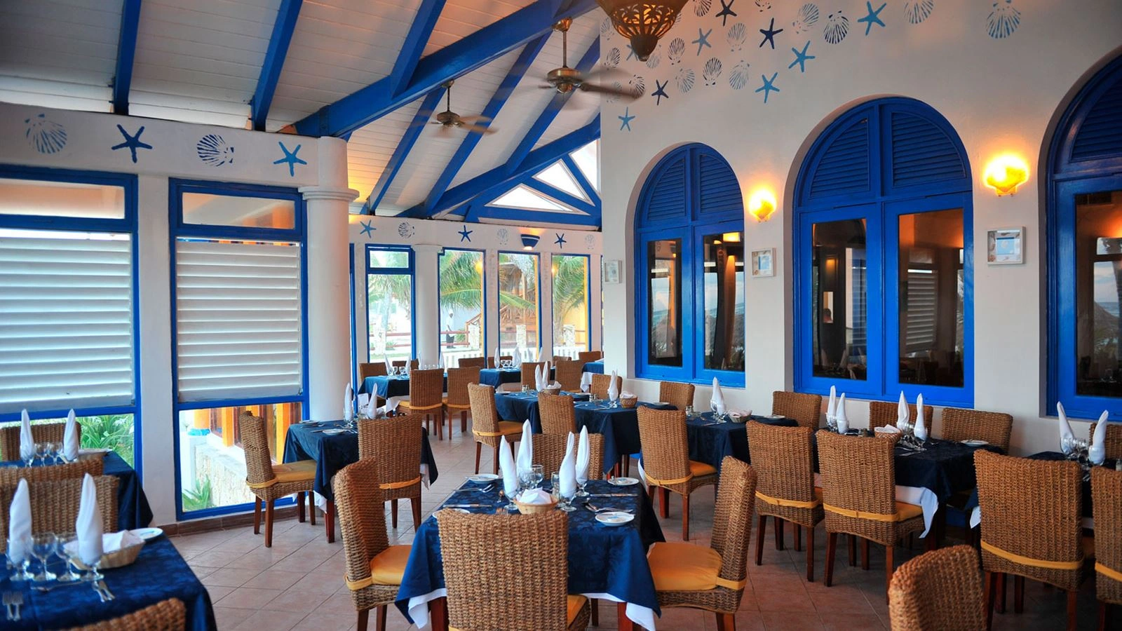 restaurants-la-trattoria