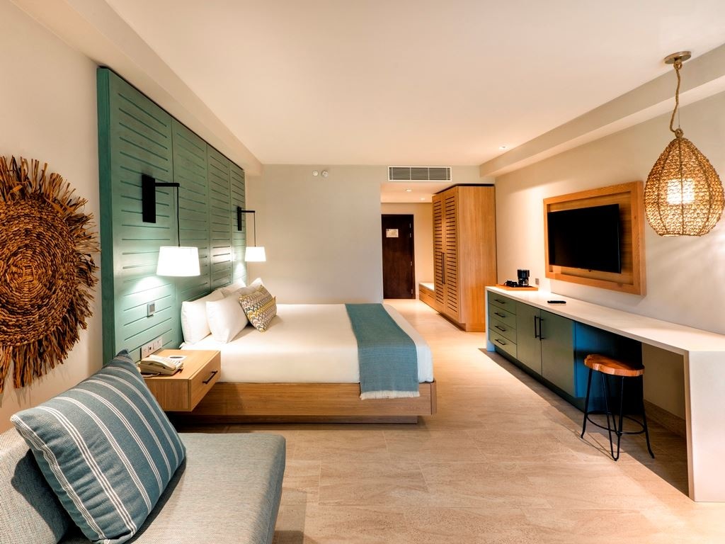 rooms-adults-only-junior-suite-tropical