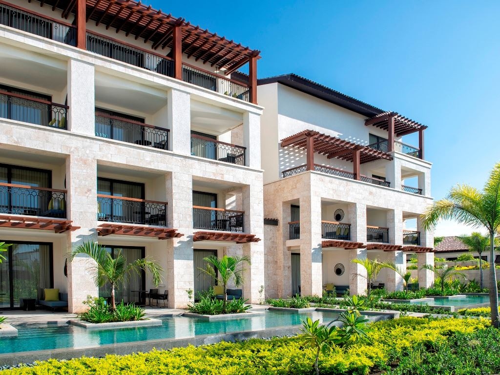 rooms-adults-only-junior-suite-swim-up