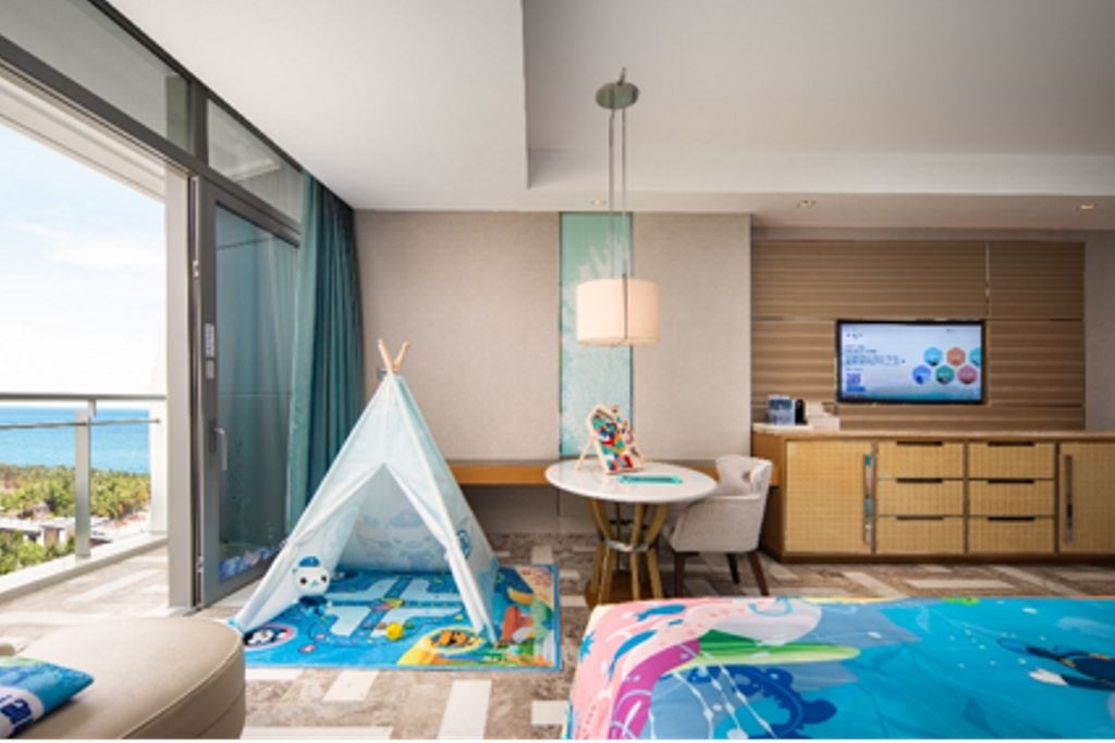 rooms-octunuats-family-ocean-view-room