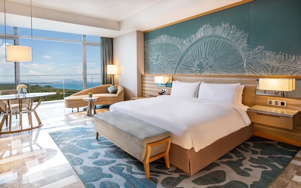 rooms-ocean-view-kingqueen-bed-room